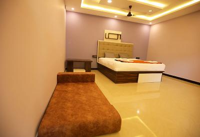 Affordable Hotel Rooms in Pollachi | Best Budget Accommodation in Pollachi